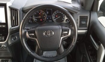 
										Toyota Land Cruiser ZX full									