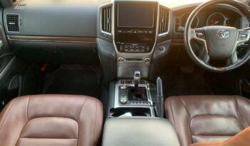 
										Toyota Land Cruiser ZX 2017 full									