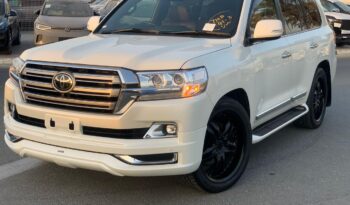 
										Toyota Land Cruiser ZX 2017 full									