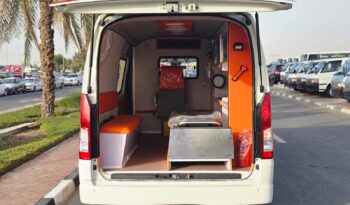 
										Toyota HiAce Ambulance 2022 Diesel full									