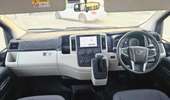 
										TOYOTA HIACE 2021 DIESEL full									